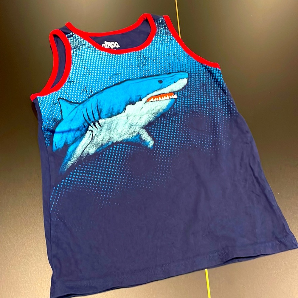 New Shark Tank Size 8/10